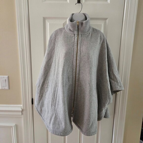 Tuckernuck Grey Wool Blend Full Zip Huntington Poncho Jacket Size OS - Picture 4 of 16